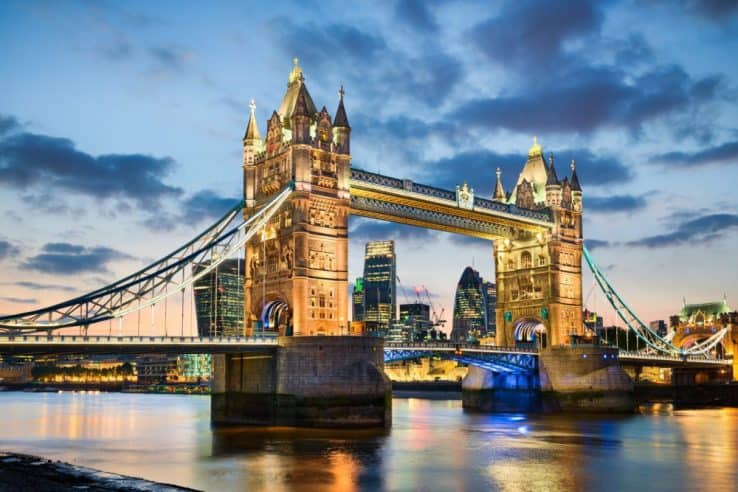 Il Tower Bridge, uno dei ponti di Londra e icona della città