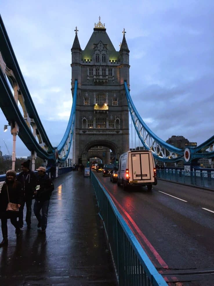Il Tower Bridge di Londra. Scopri come visitarlo